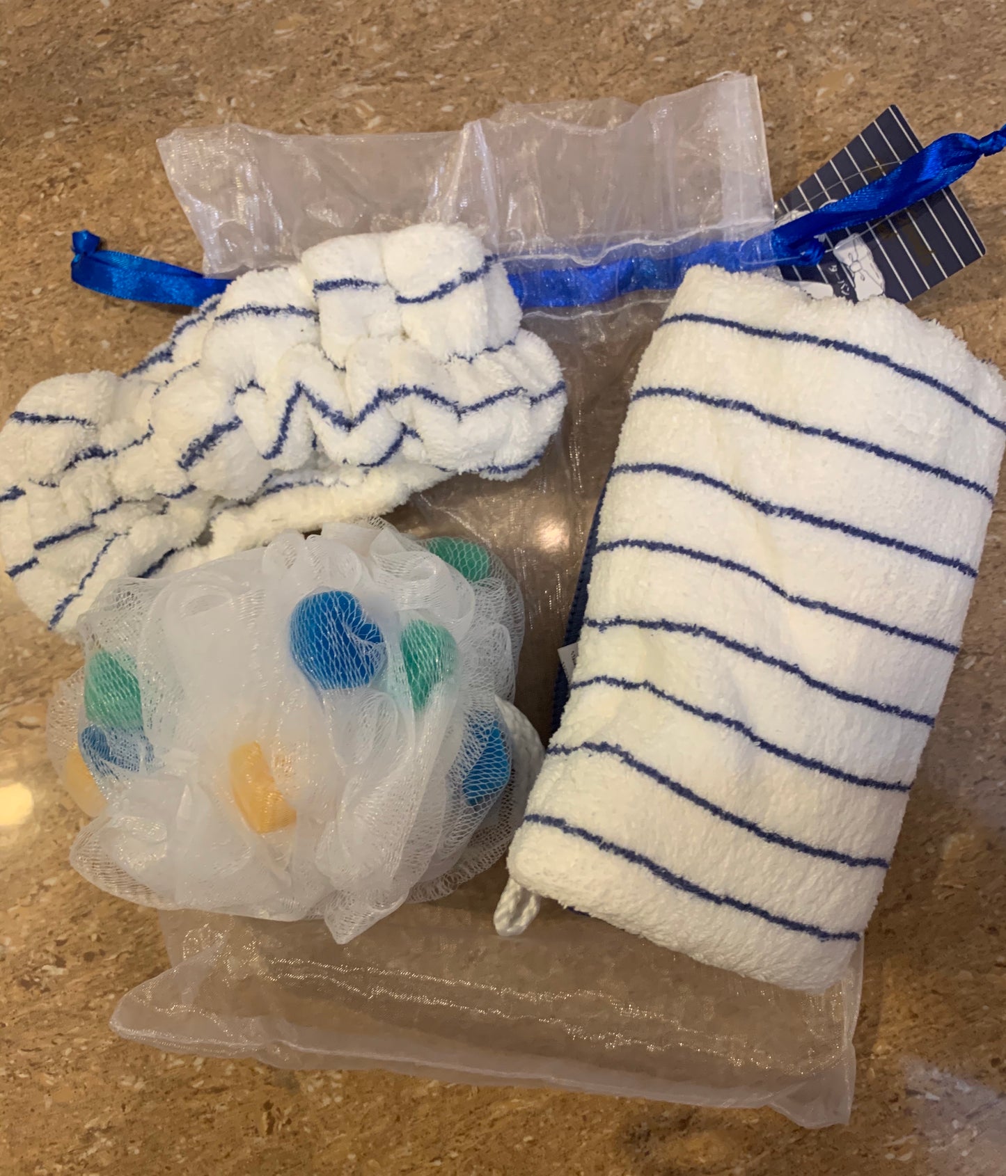 Towel/hair band and body sponge kit